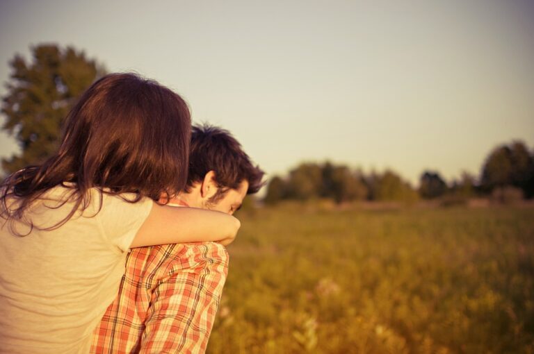 How to Stay Motivated in Your Relationship: 5 Tips for Long-Term Love